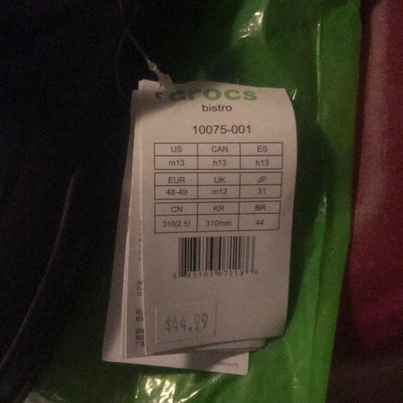 Crocs - Picture 2 of 3